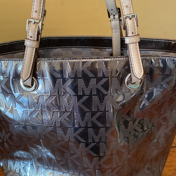 Michael Kors Monogram Mirror Metallic Silver/bronze Tote. Very clean. - Picture 5 of 9
